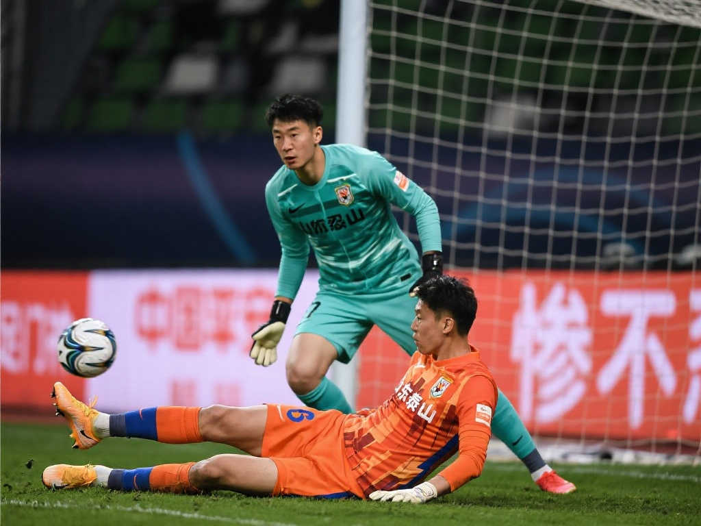 更以两粒进 更以两粒进